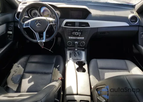 2012 Mercedes-Benz C 250 from USA, damaged, VIN WDDGF4HB3CR228171